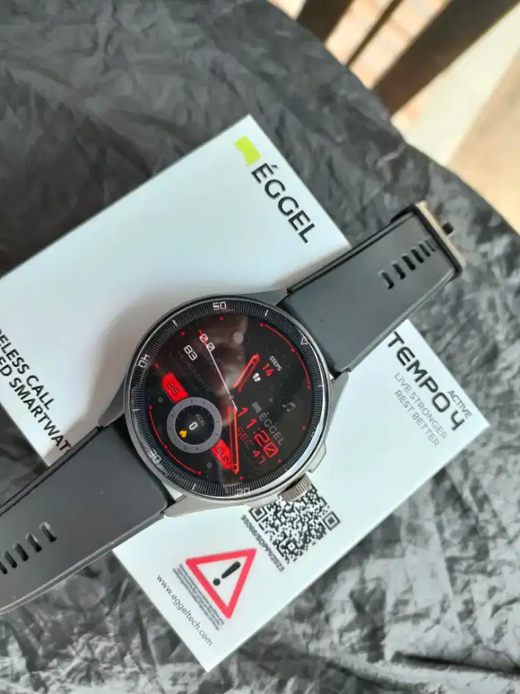 Eggel Tempo 4 Active Like New