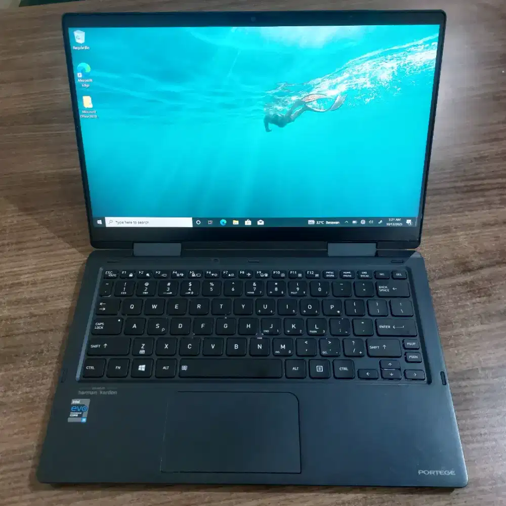 Toshiba X30W-J core i5 16/512gb