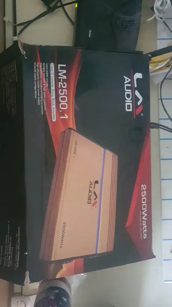 Audio mobil bekas pakai