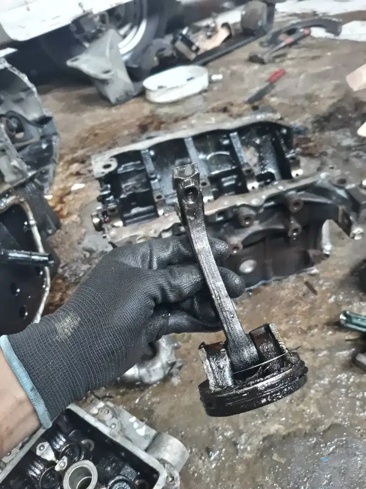 layanan service mobil