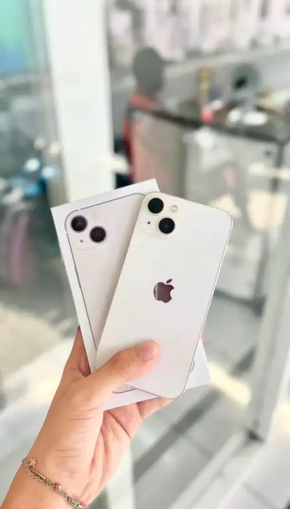 iPhone 13 resmi iBox,, bisa cicilan syarat KTP aja bisa DP 0%