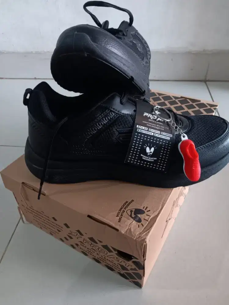 Sepatu sekolah anak Pro Att