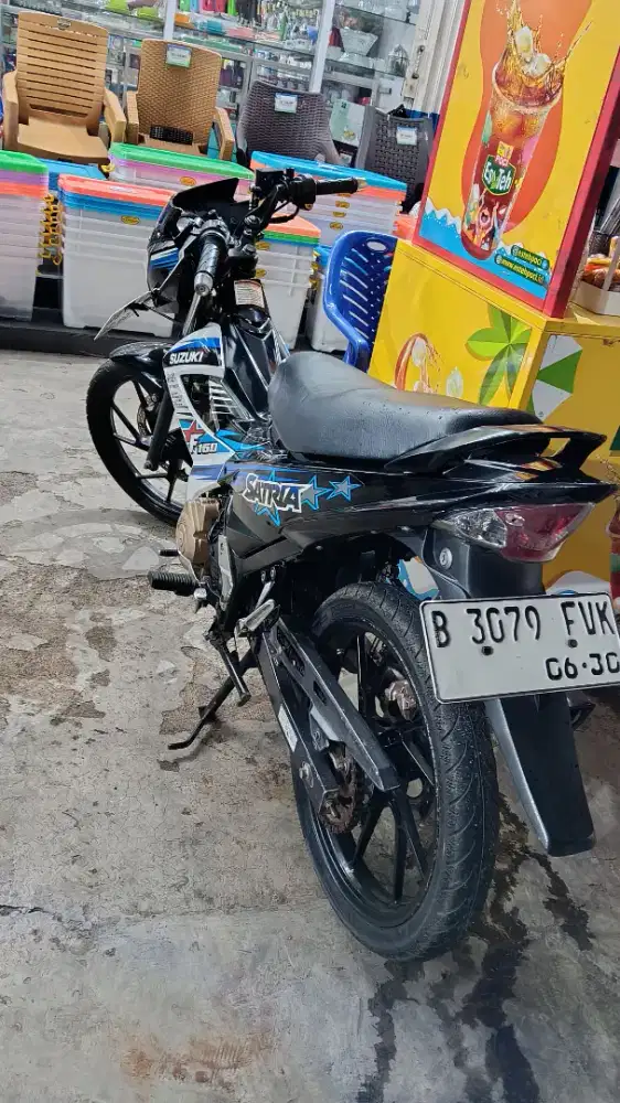 Jual suzuki satria 2015