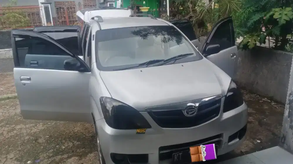 Jual cepat perlu dana Xenia X.i  VVT.i Manual pajak & plat hidup semua