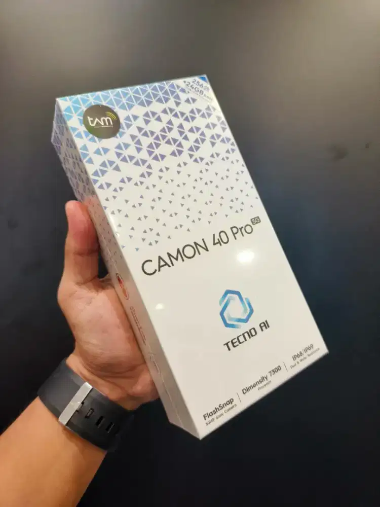 READY!!! Tecno Camon 40 Pro 5G 8/256gb New Garansi Resmi 12 Bulan
