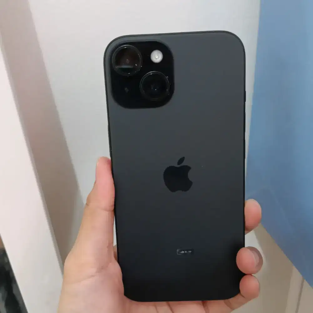 Iphone 15 masih garansi resmi