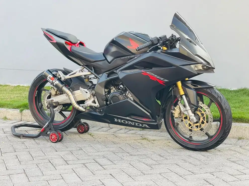 Honda cbr250rr black matte plat L pajak On cbr250 rr hitam cbr 250 rr