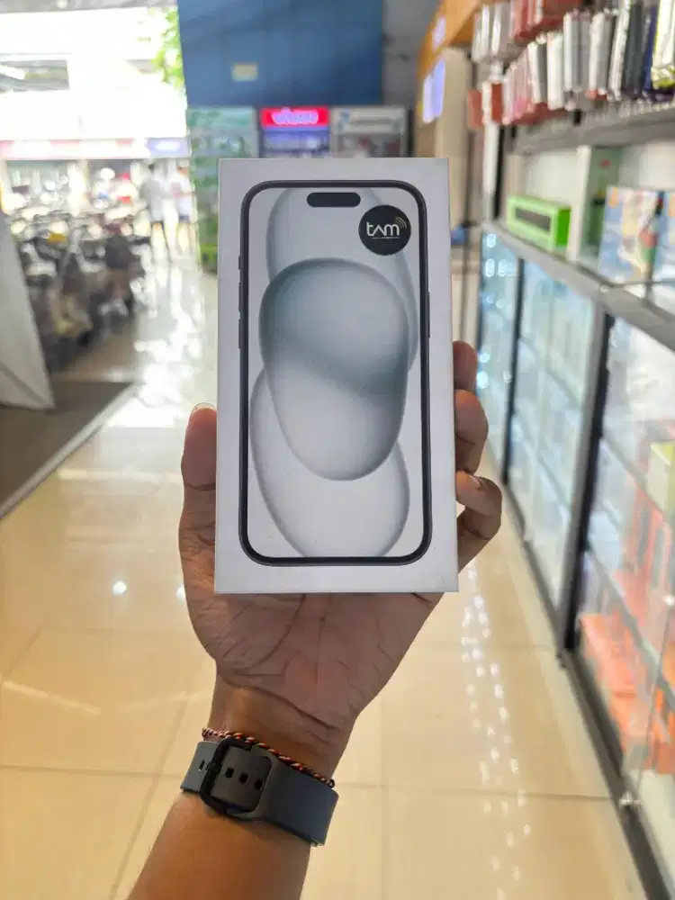 iPhone 15 128GB iBox