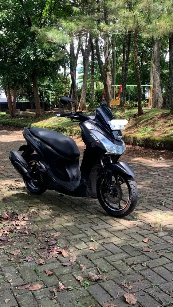 LEXI 2020 LOW KM