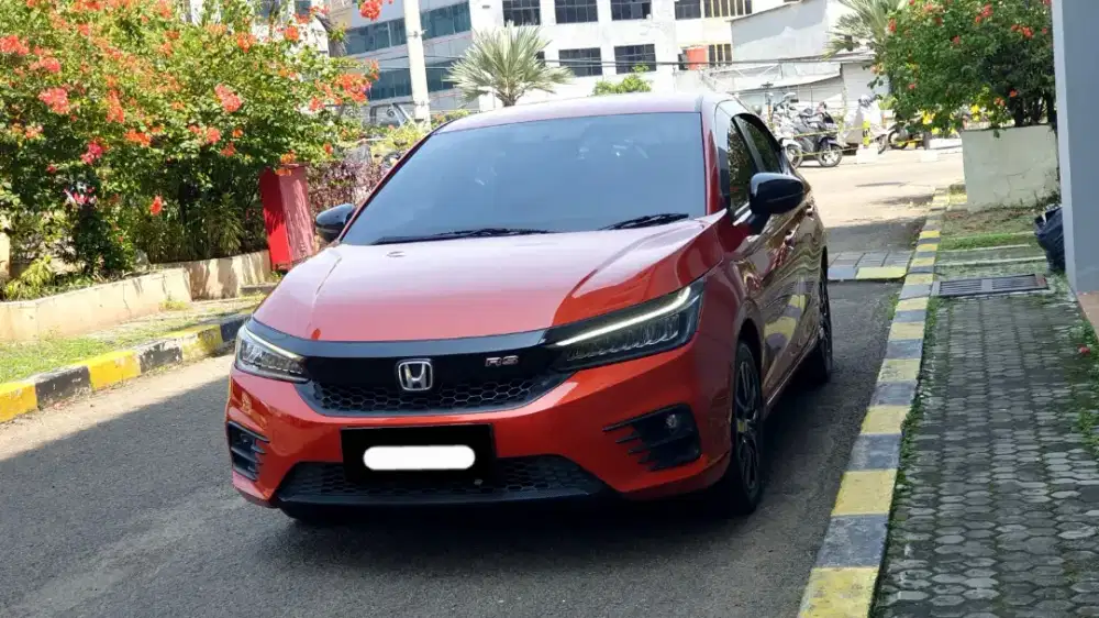 Km21rb honda city rs hatchback 2023 orange pajak panjang