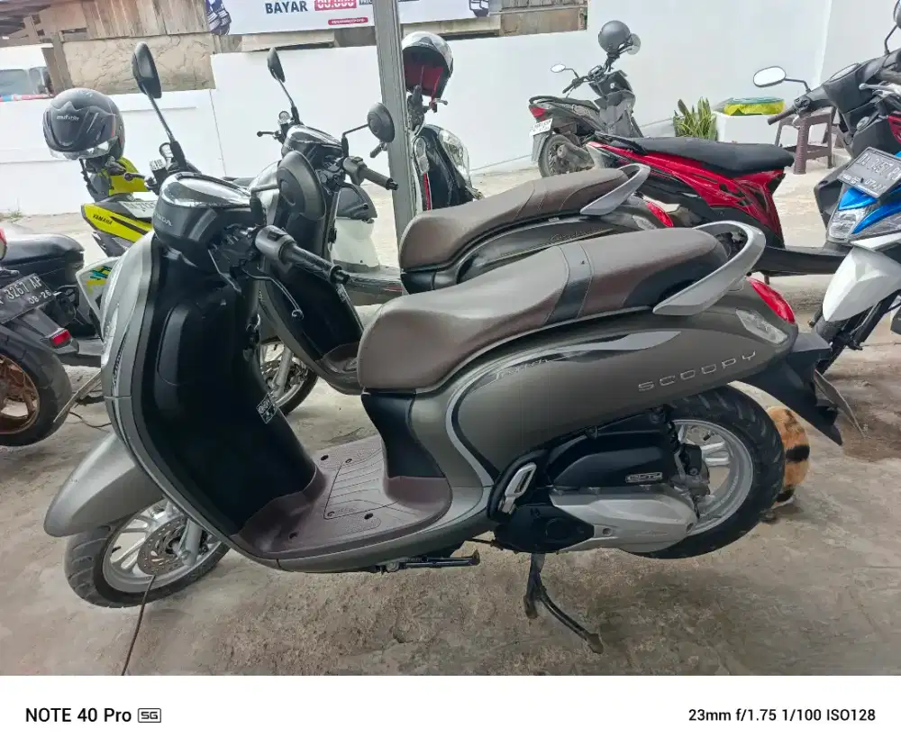 Jual beli scoopy remot th 2022 seberang warung mas bro hairi motor bjm
