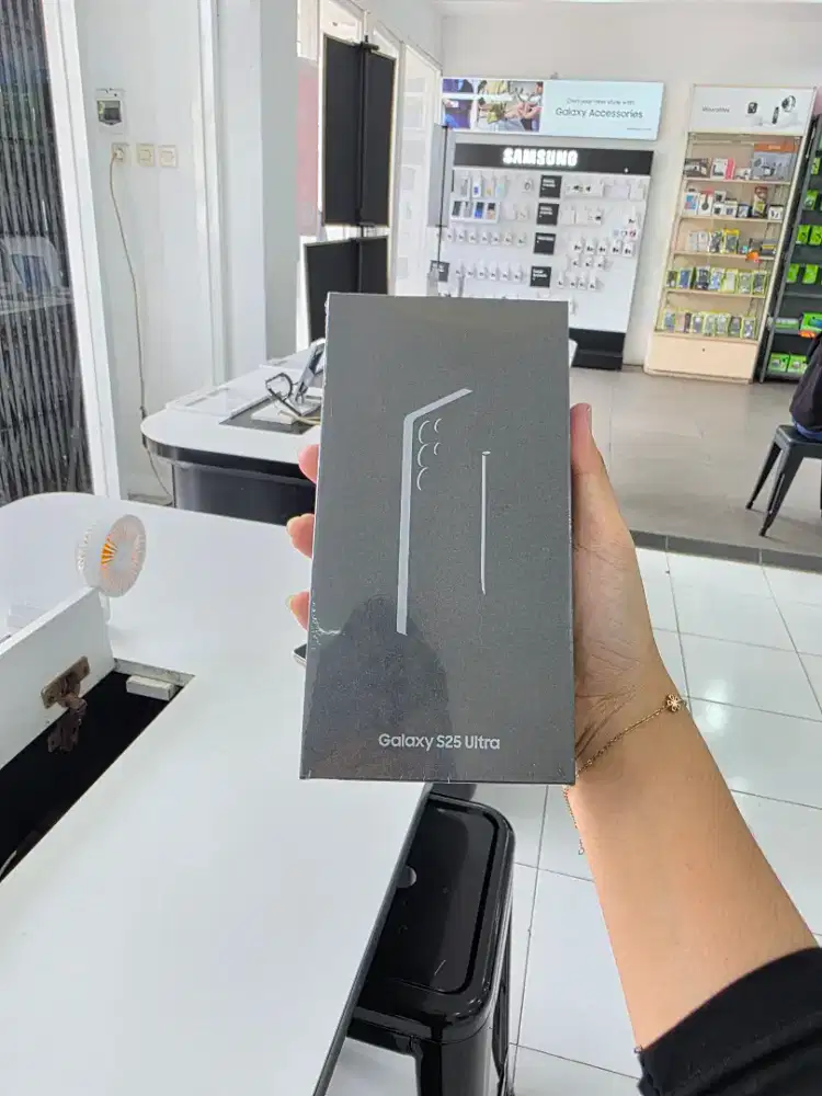 SAMSUNG S25 ULTRA 12/256 TERMURAH SEGEL DAN BERGARANSI RESMI