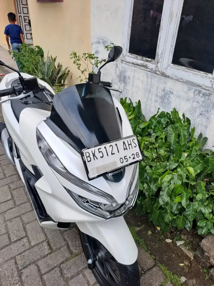 Pcx 150cc ABS Tahun 2018 Ss lengkap pajak hidup pemakaian cewek