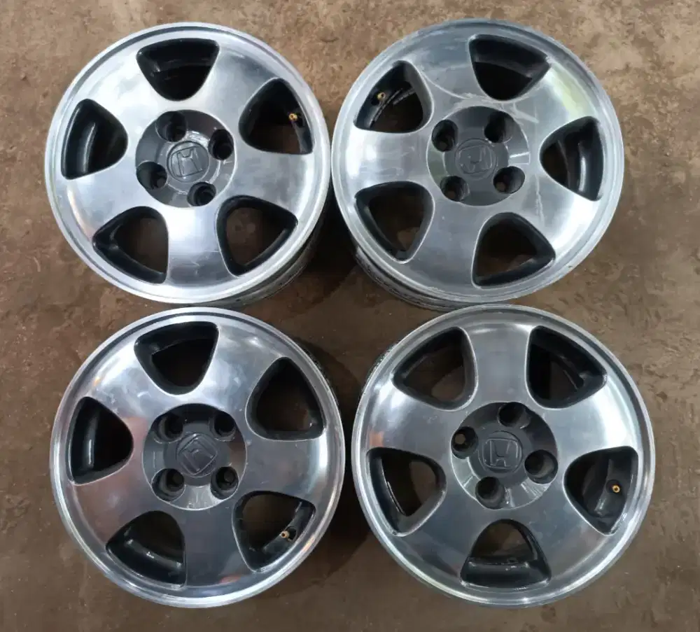 Velg R14 pcd 100 ayla agya cayla sigra brio city civic starlet karimun