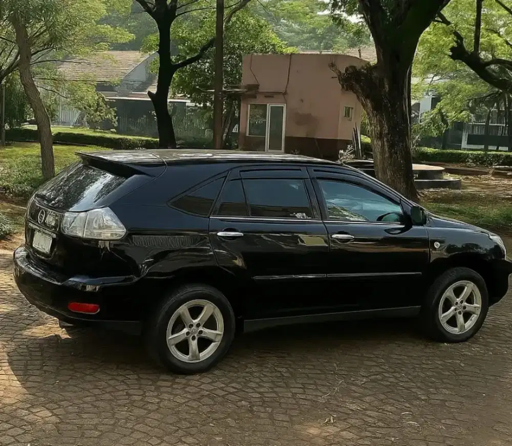 Toyota Harrier 2008 warna hitam