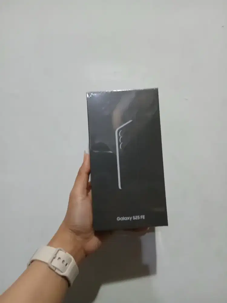 Gratis Jam Fit 3! Samsung S24 FE Ram 8/256 Garansi Sein 1th