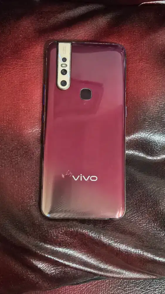 Vivo Series V15