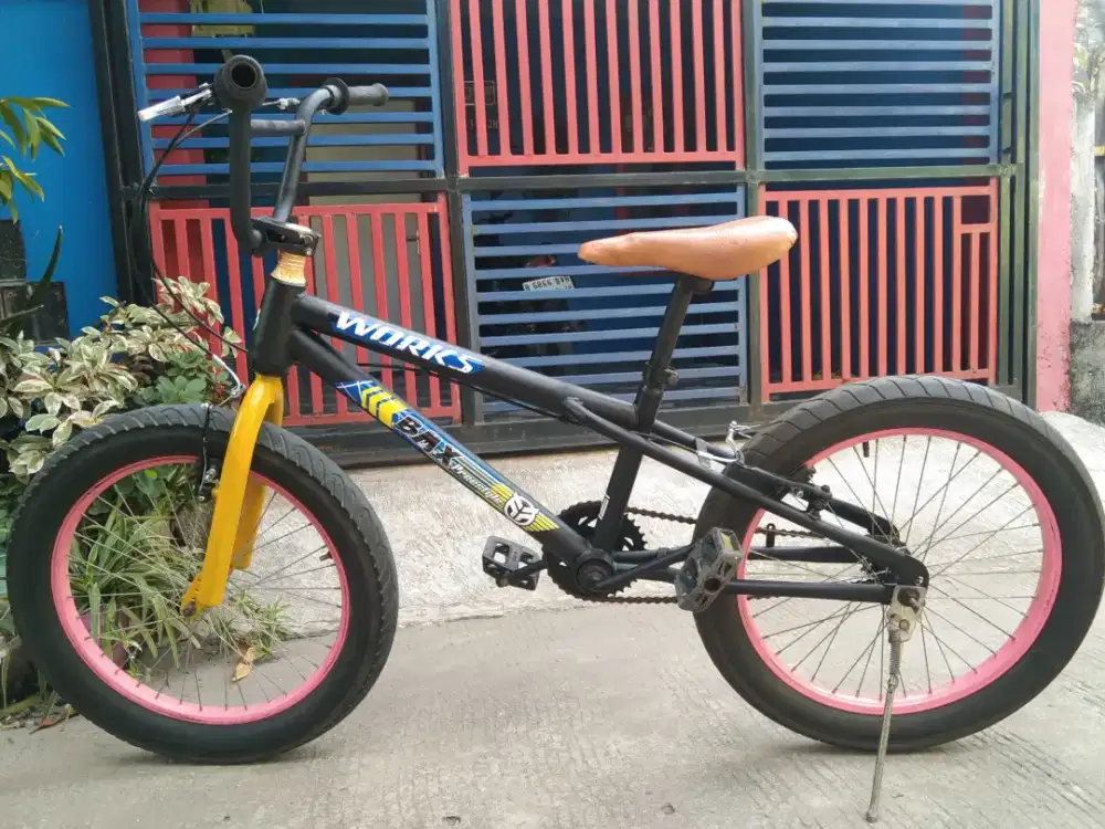 Sepeda BMX ukuran 20 ban JUMBO