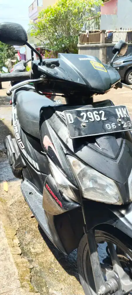 DIJUAL CEPAT! Honda Vario Karbu tahun 2010