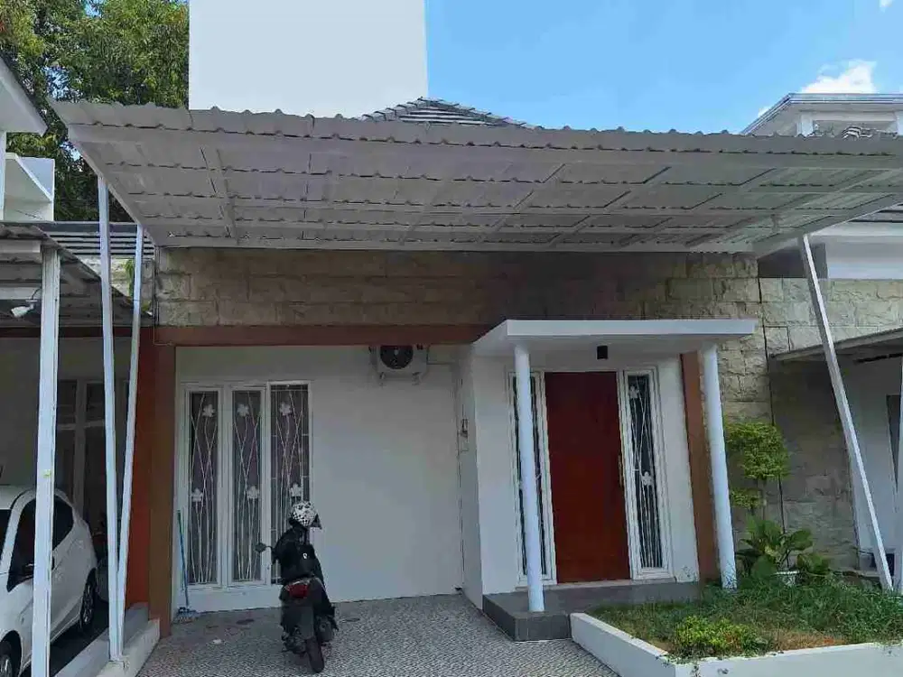 Rumah Cluster Dekat UNIMUS Pinggir Jalan Raya Elang Sambiroto