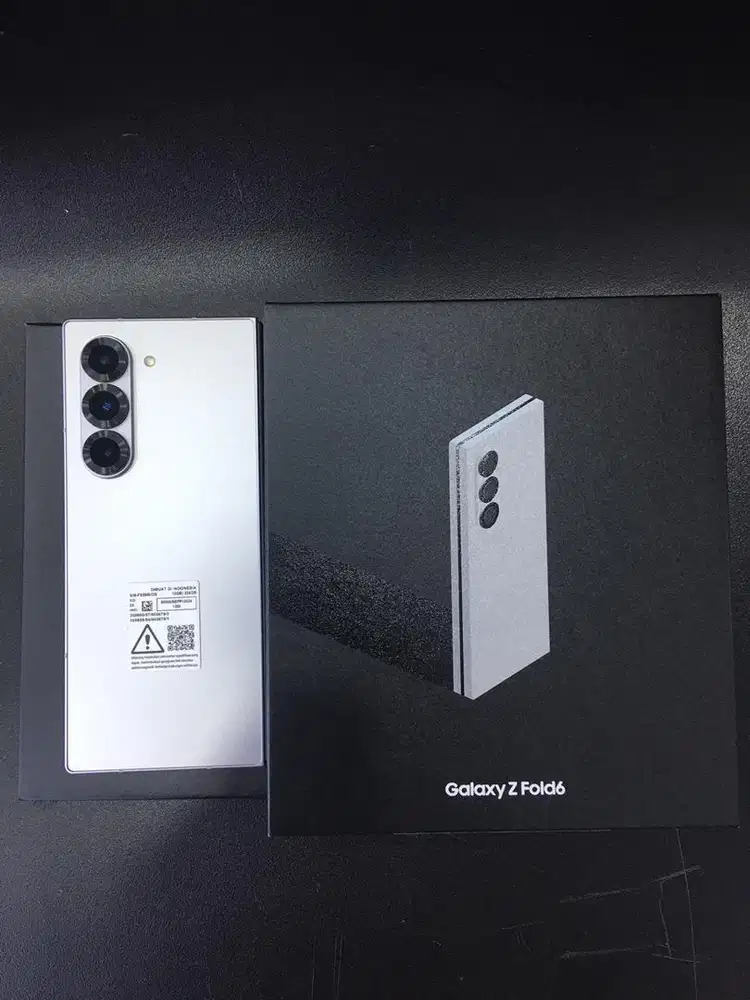 Samsung z fold 6 12/256 sein