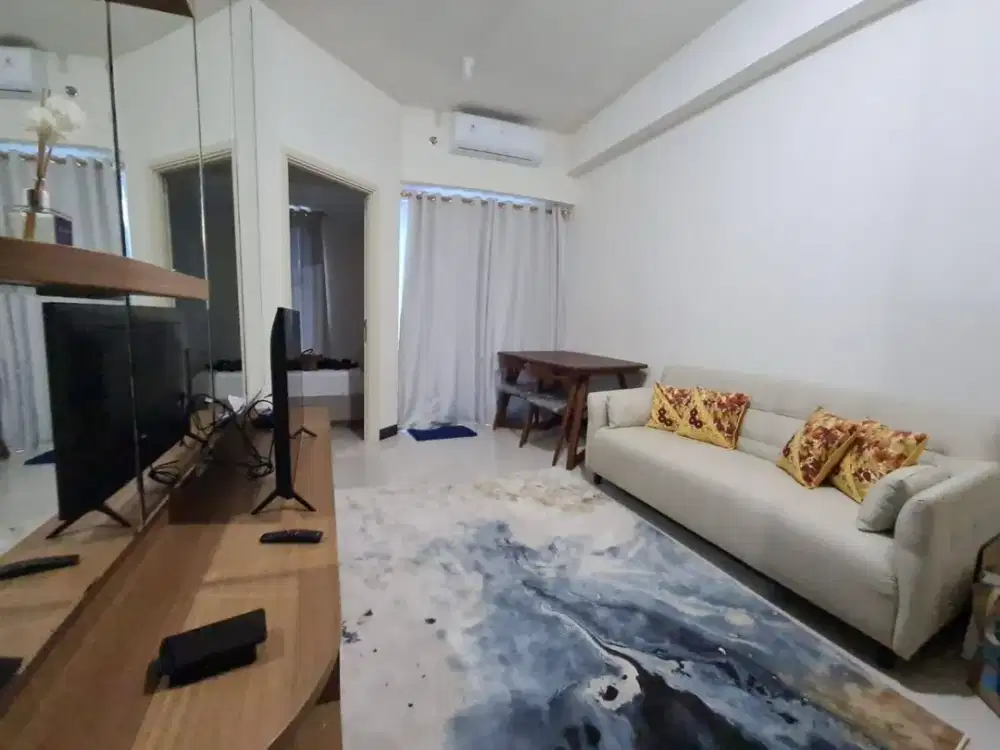 SEWAKAN APARTEMEN AMOR 2 BR , FULL FURNISH DI PAKUWON CITY SURABAYA