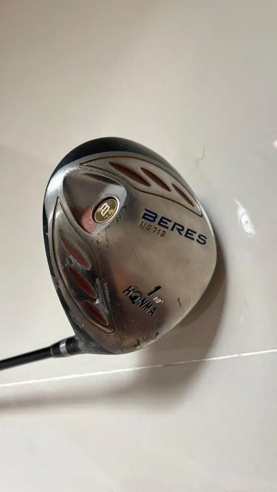 Stick Golf Driver Honma Beres MG713 10'