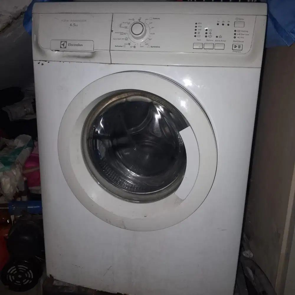 Mesin Cuci Pintu Depan Electrolux