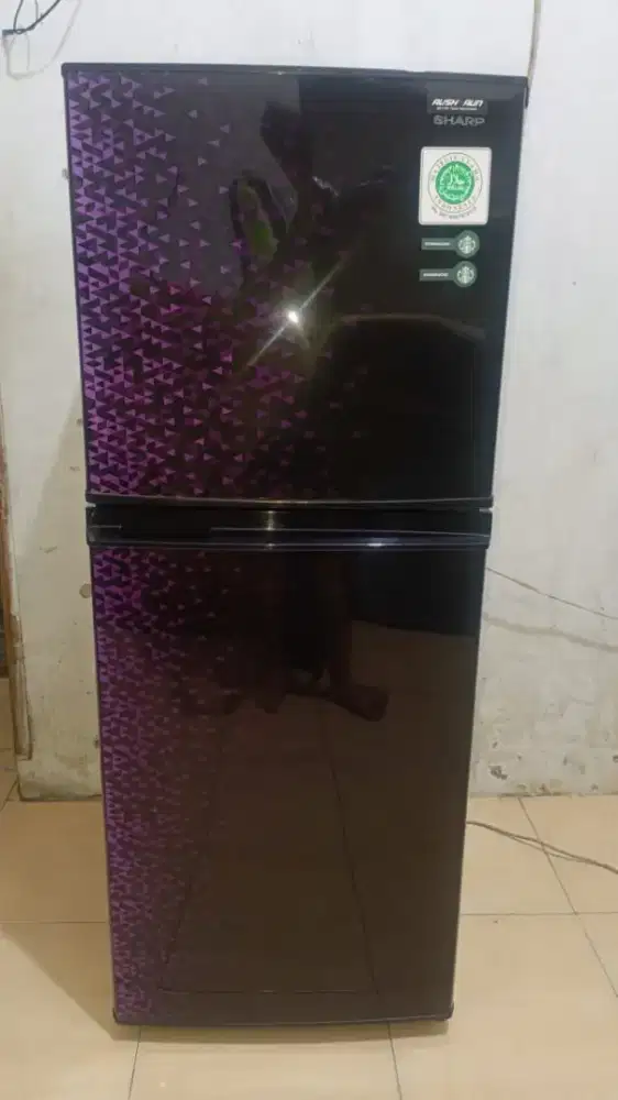 Kulkas 2 pintu Merk Sharp