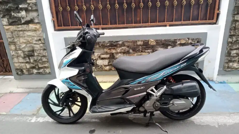 skywave cw 2010 mesin sehat bagus body ori bagasi luas