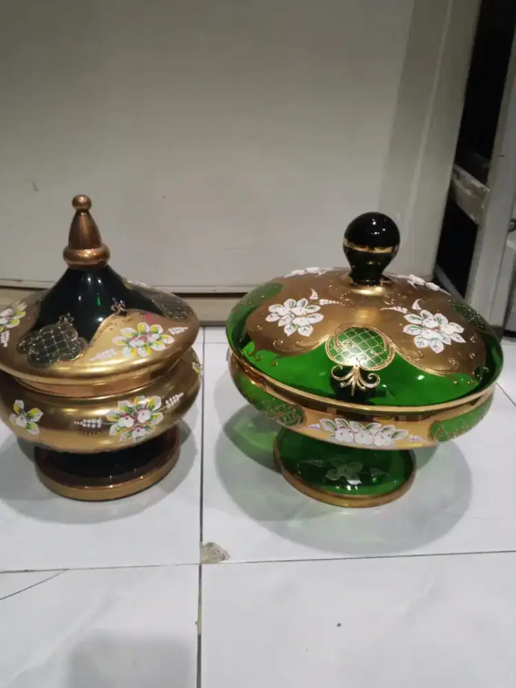 Jual cepat koleksi antik rumahan