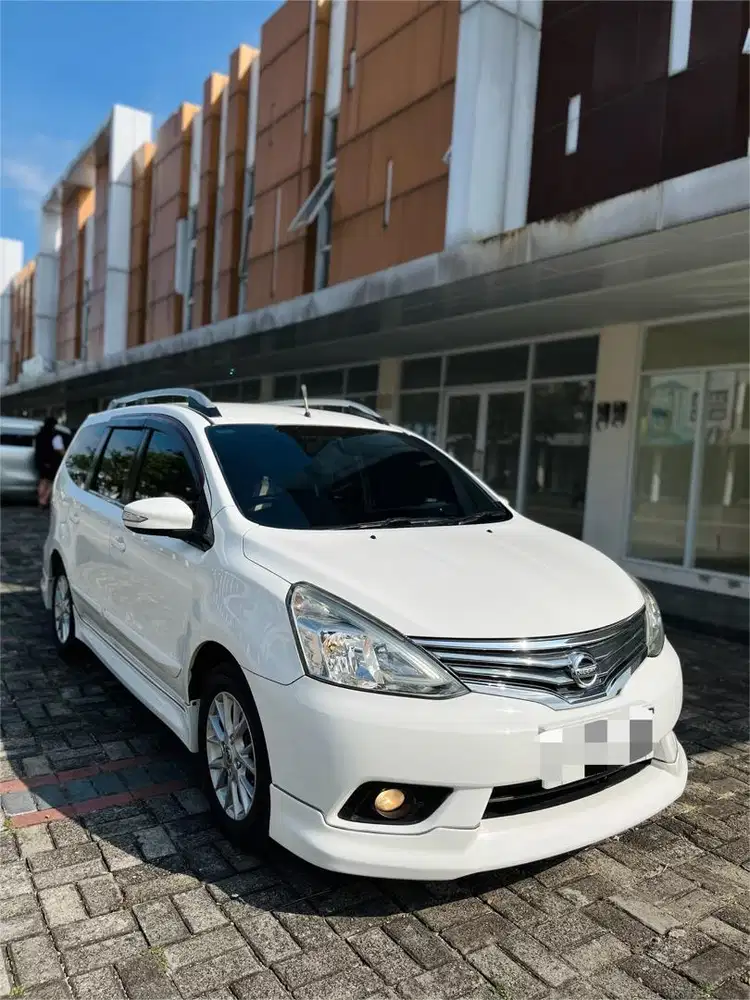 Nissan Grand Livina Matic HWS Tipe Tertinggi 2014 Putih