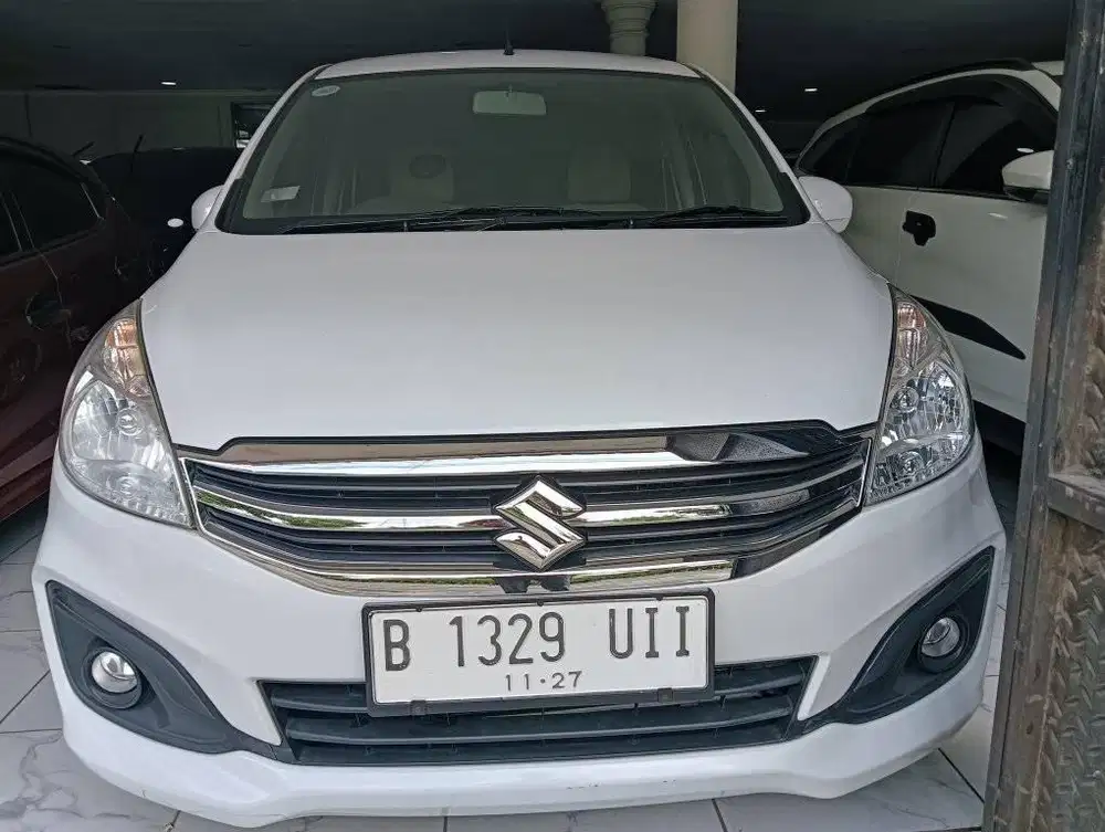 Suzuki Ertiga at DP 7jt  pajak panjang tahun 2016