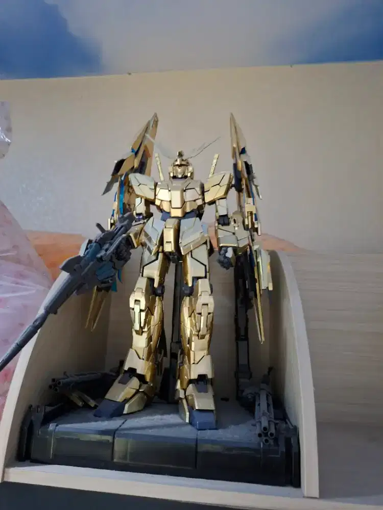 Jual gundam megasize