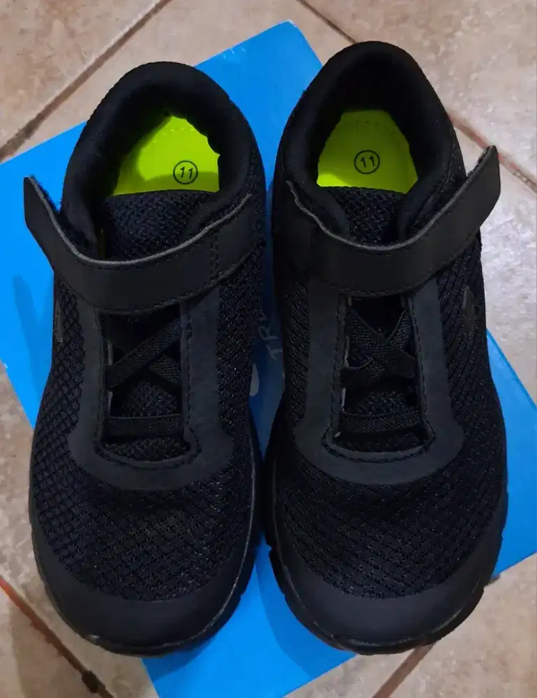Sepatu Anak Cross Trekkers