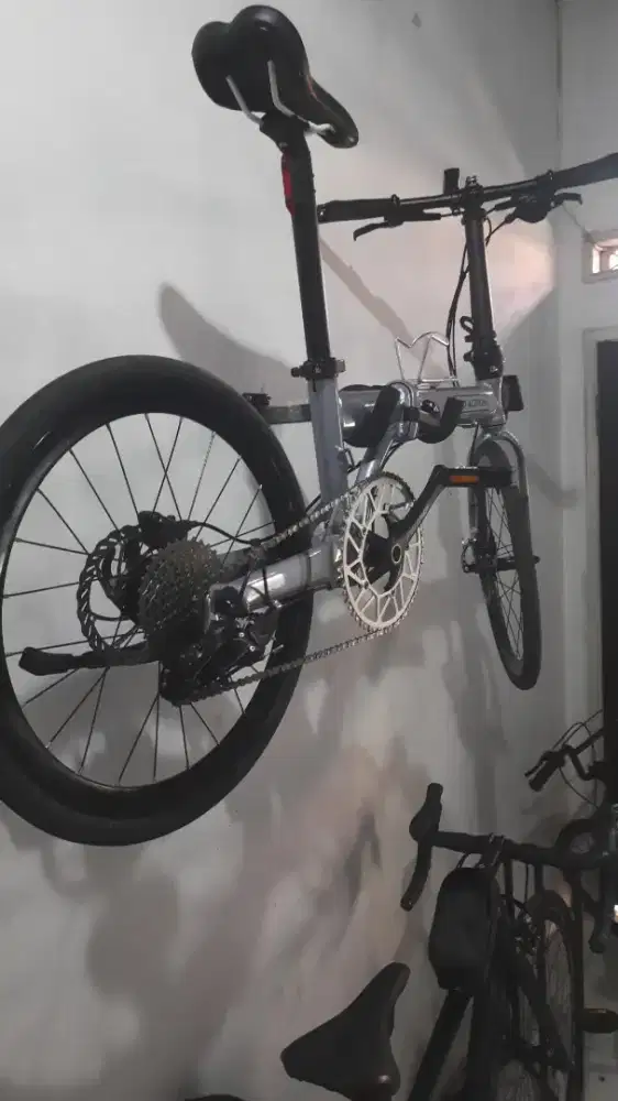Sepeda lipat falcon pro action 20 plus