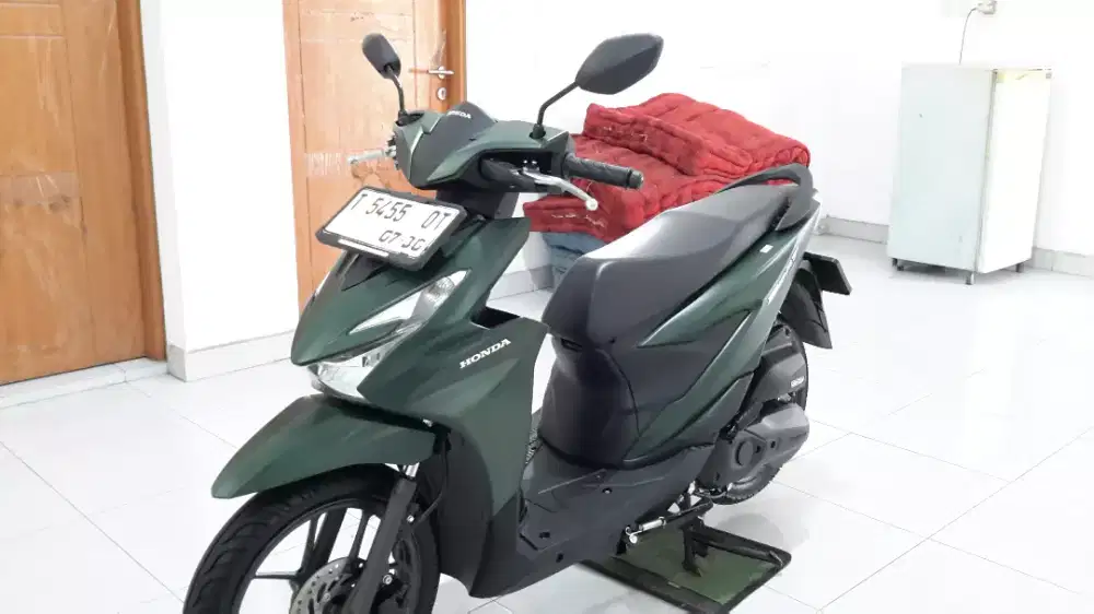 BeAT deluxe smartkey 2025 bln 6 total km 4.000an BEKAS BERKELAS