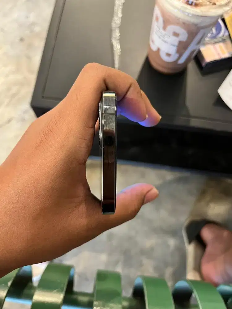 Iphone 12Pro Beacukai
