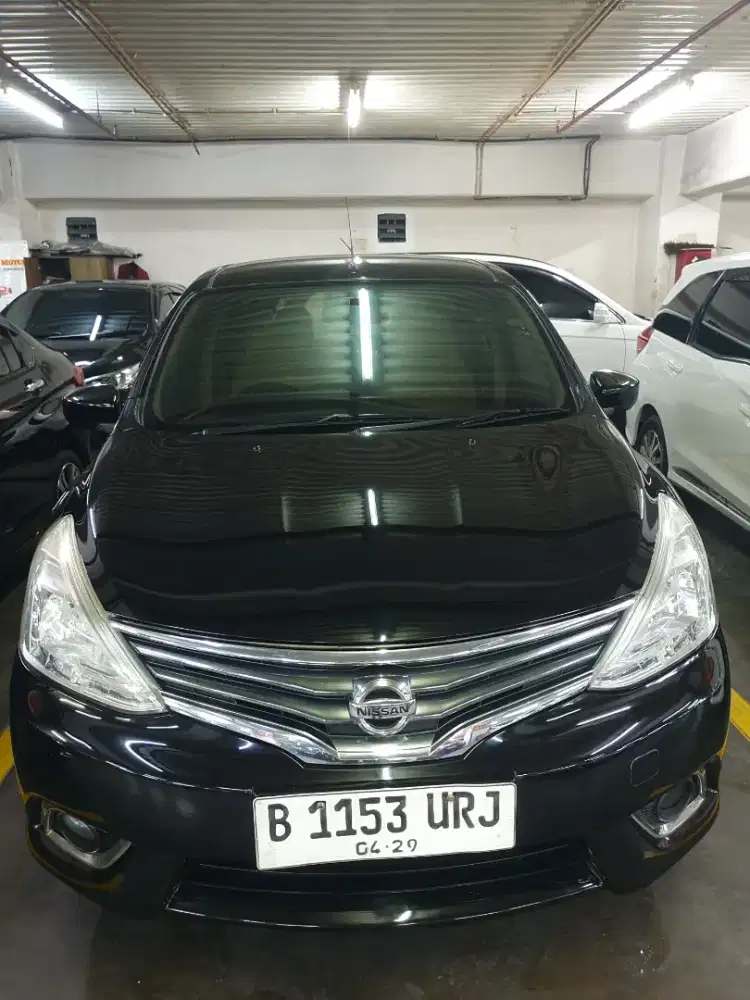 Nissan Livina 2013 Facelift XV A/T Hitam Pajak Panjang Low KM Mulus