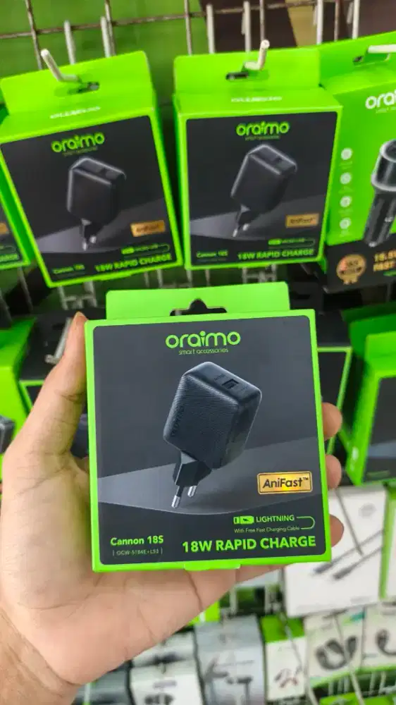TRAVEL CHARGER 18W LIGHTNING ORAIMO OCW-5184E+L53