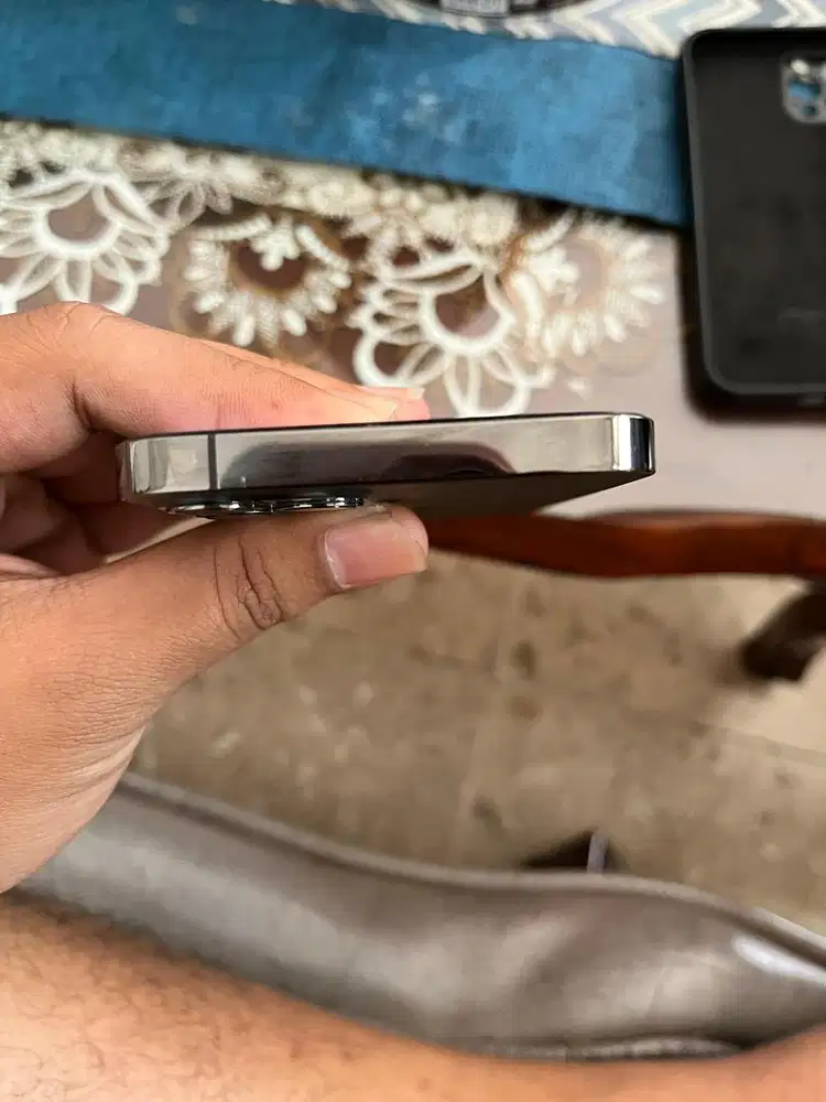 Iphone 12 pro beacukai