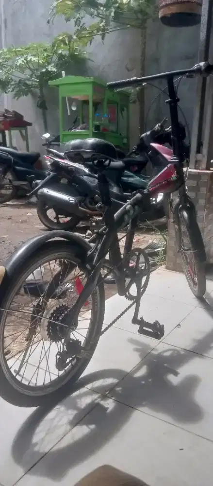 sepeda genio bekas