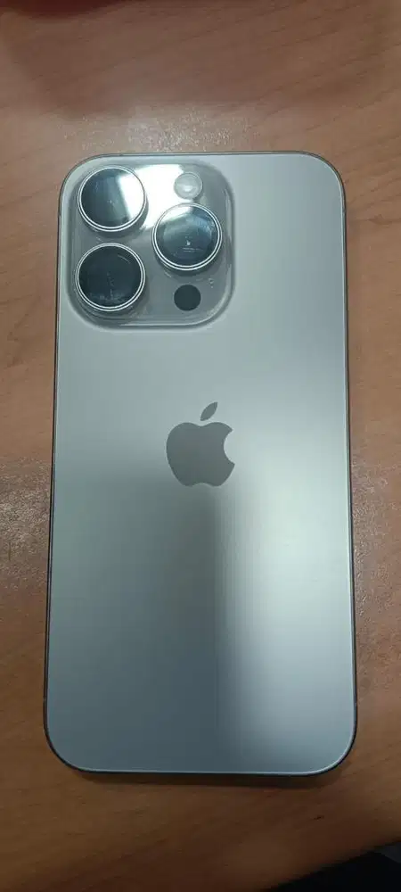 Iphone 15Pro 128gb titanium