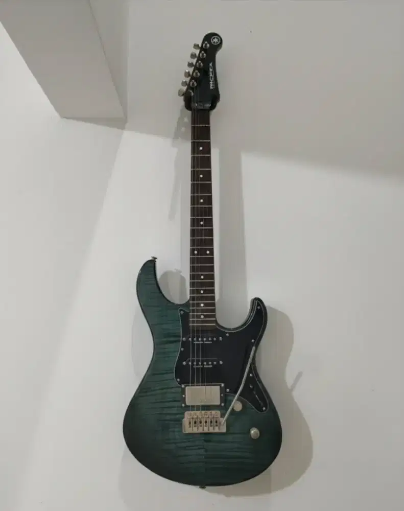 Yamaha pacifica 612