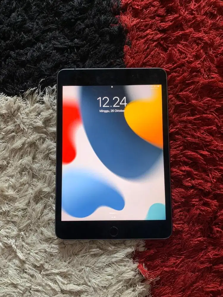 Ipad mini 5 ibox bisa kartu