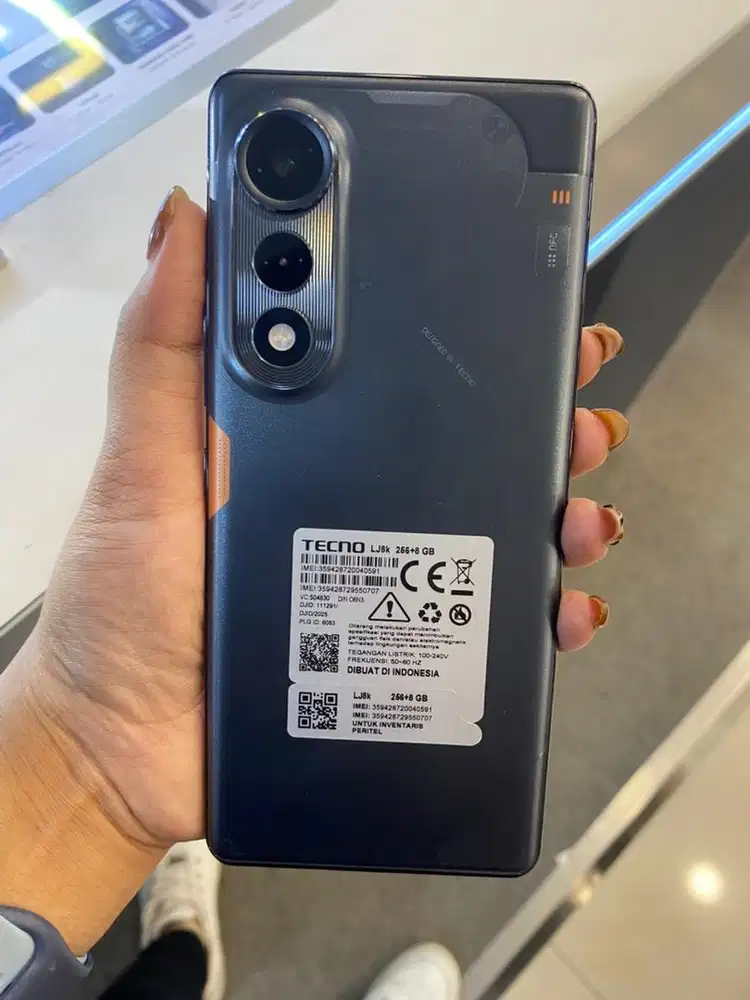 TECNO POVA CURVE RAM 8/256