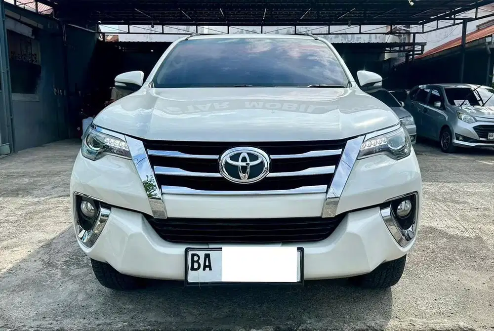 Fortuner VRZ automatic Diesel 2016 BA pajak baru kilometer 90rb ASLI