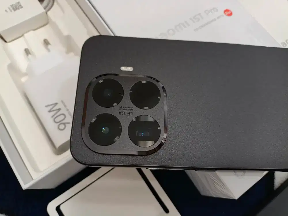XIAOMI 15T PRO 1TB BLACK GARANSI RESMI XIAOMI INDONESIA BARU PAKAI