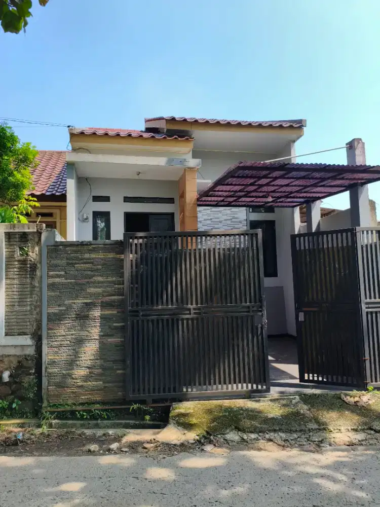 Dijual Rumah Sejuk untuk pasangan muda
