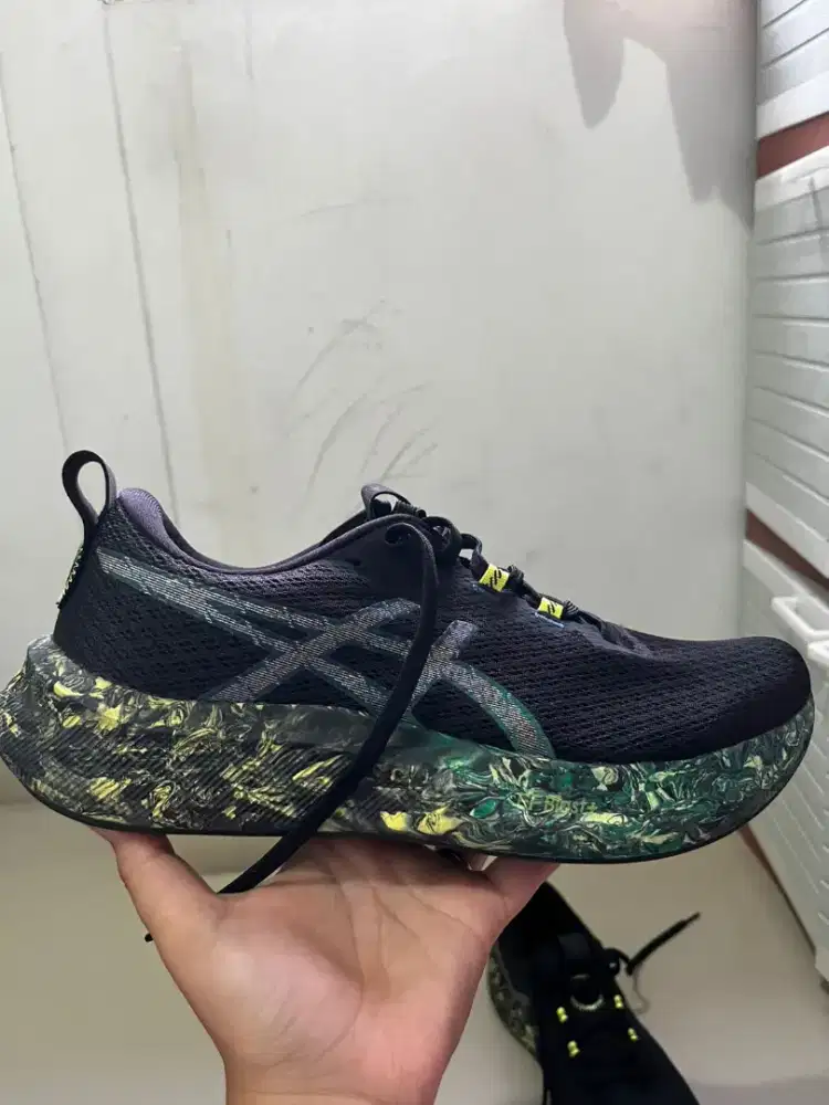 Sepatu Asics Noosa Tri 16